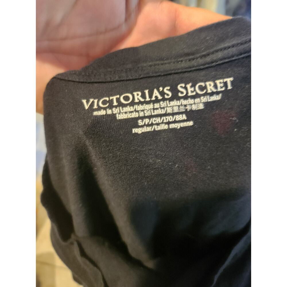 Victoria's Secret t-shirt size S - Picture 4 of 4